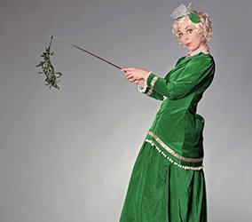 Mistletoe Kisses 4