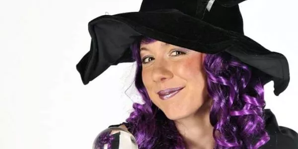 witch contact juggler for events