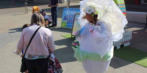 Easter-Entertainment-Interacting-With-Public-Newmarket-Easter
