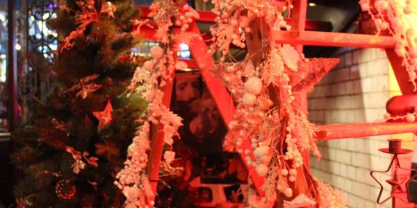 Luxury-Christmas-Decorations-Hippodrome-Casino-London