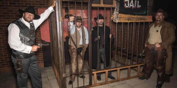 Western-Themed-Jail-With-Stunt-Performers