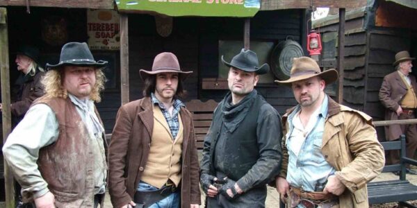 Wild-West-Cowboy-Stunt-Performers