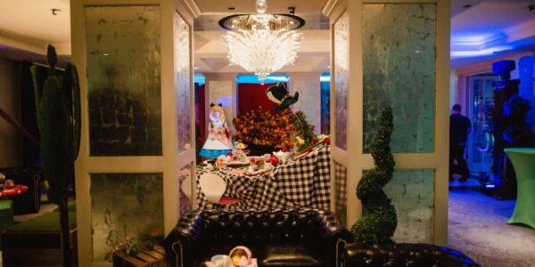 Alice-In-Wonderland-Event-Space