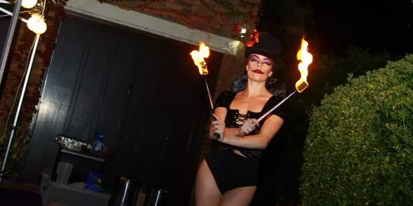 American-Horror-Story-Halloween-Party-Fire-Performer