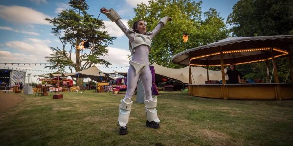 Blue-Chip-Summer-Festival-Glowbot-Girls