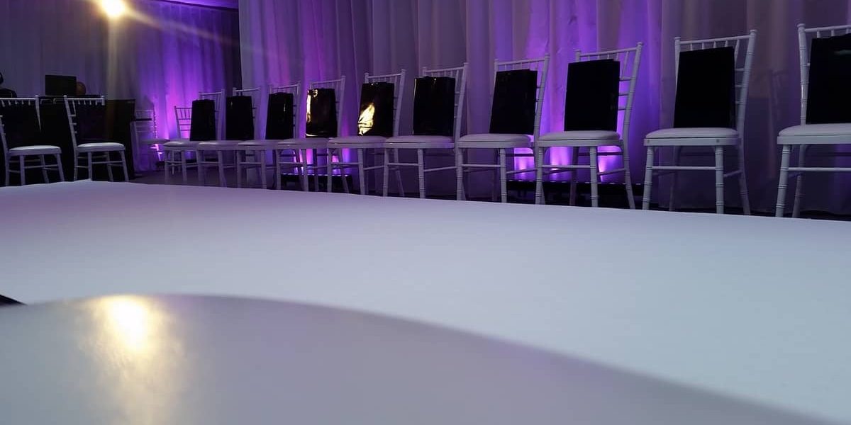Goody-Bags-For-Fashion-Show
