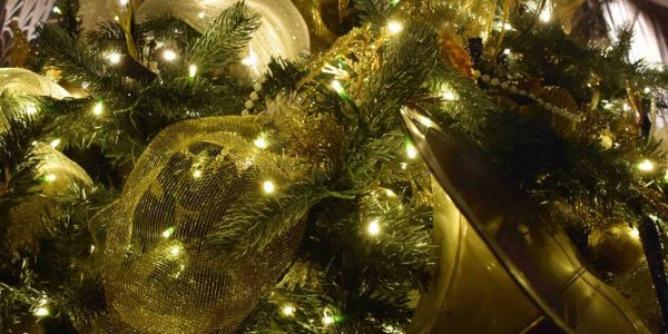 Gramophone-Christmas-Decorations-Waldorf