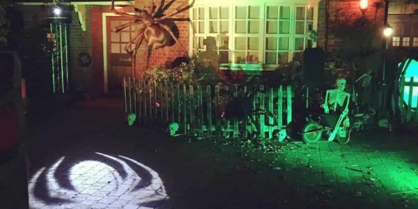 Halloween-House-Dressing-Case-Study