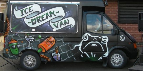 Ice-Cream-Cocktail-Van