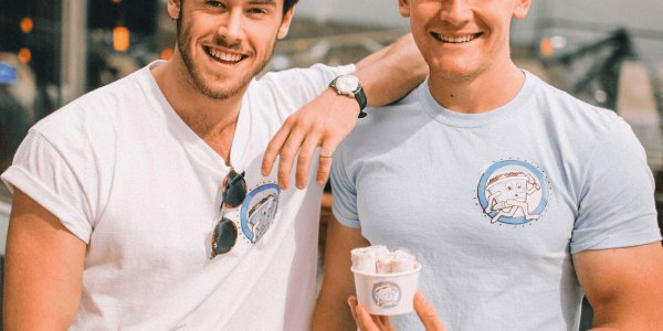 Ice-Cream-Parlour-Hire