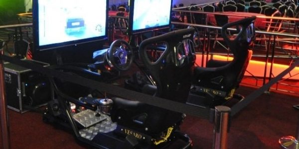 Racing-Simulator-For-Hire