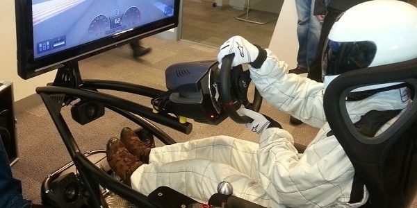 Realistic-Racing-Simulator-Hire