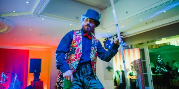 Renault-F1-Christmas-Party-Stilt-Performer