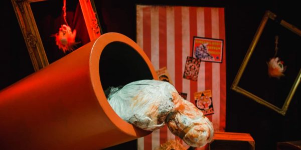 Twisted-Circus-Halloween-Party-Curtain-Hotel