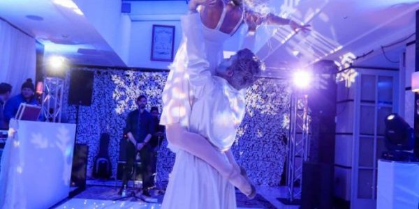 Winter-Wonderland-Dance-Duo