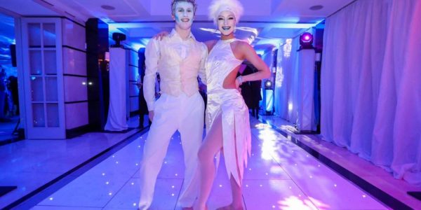 Winter-Wonderland-Party-Entertainers