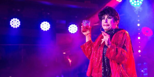 Live-Diva-Drag-Impersonator
