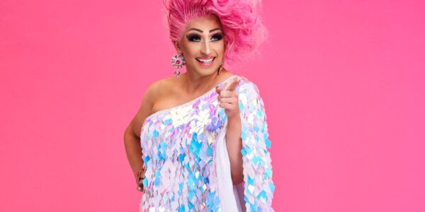 Stunning-Live-Drag-Queen