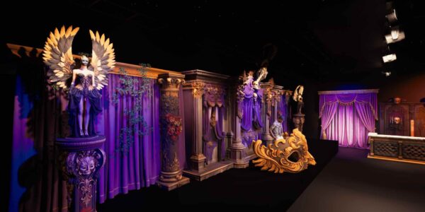 Gothic-Masquerade-Themed-Props-And-Styling