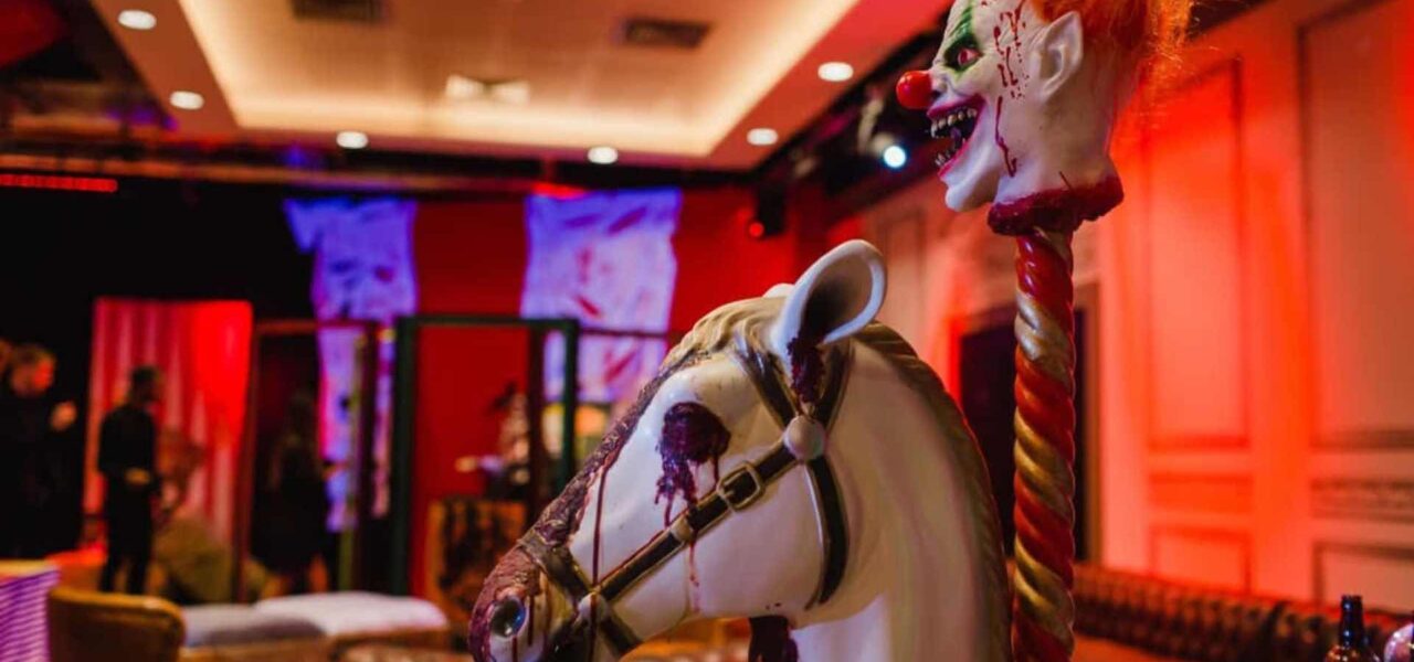 Halloween-Carnival-Themed-Props