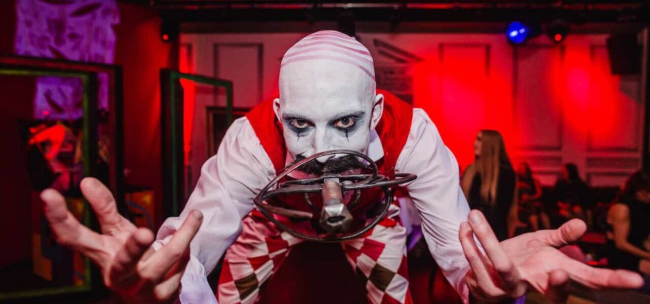 Halloween-Danger-Act-Performer