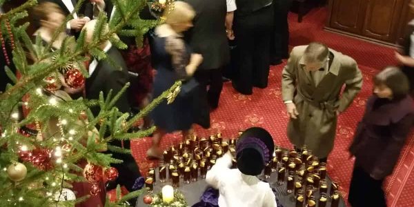Victorian-Themed-Christmas-Party