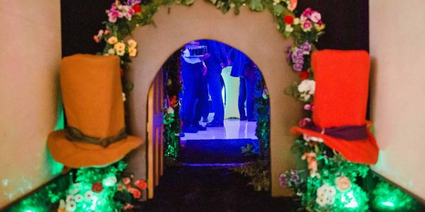 Alice-In-Wonderland-Event-Entrance