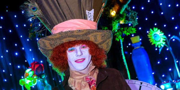 Alice-In-Wonderland-Mad-Hatter