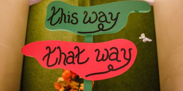 Alice-In-Wonderland-This-Way-That-Way-Sign