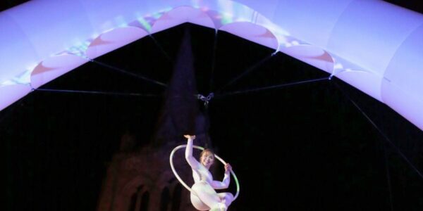 Bespoke-Aerialist-Show-For-Events