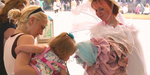Easter-Shopping-Centre-Entertainment