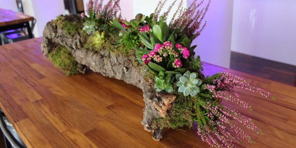 Easter-Themed-Table-Decorations