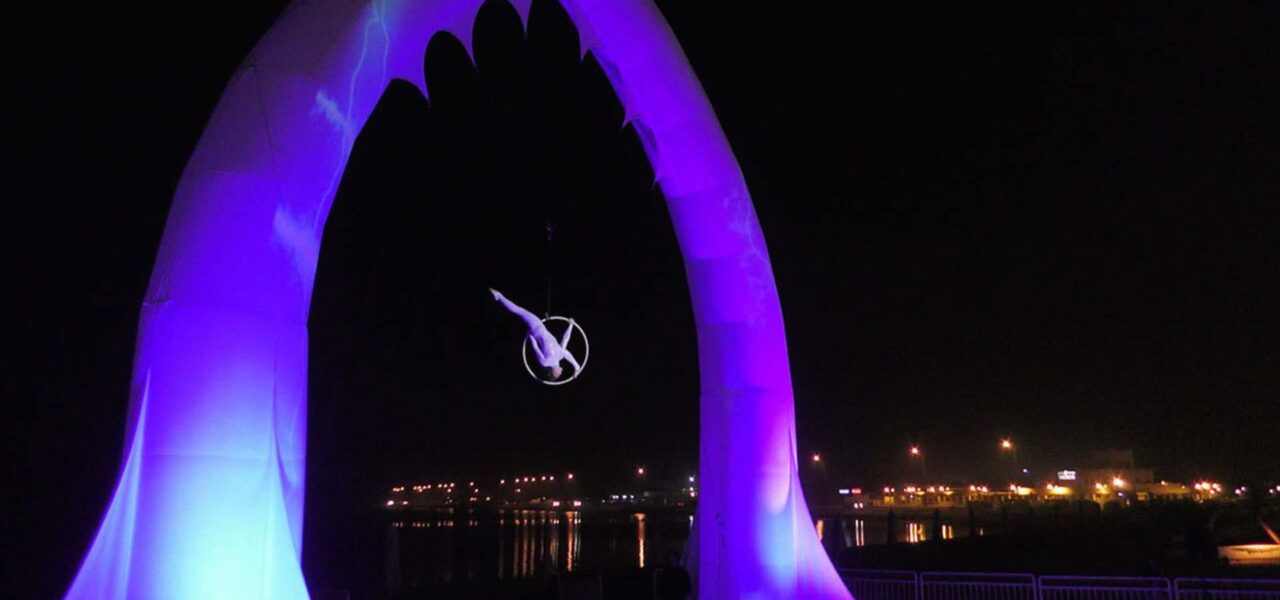 Freestanding-Light-Up-Archway-Structure