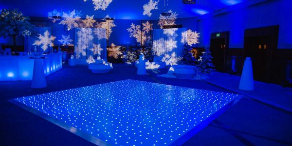 Winter-Wonderland-Corporate-Event-Set-Up