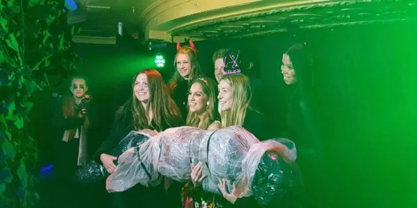 Corporate-Halloween-Themed-Event-Photo-Opportunity