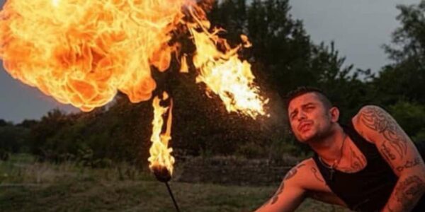 Fire-Performer-For-Events