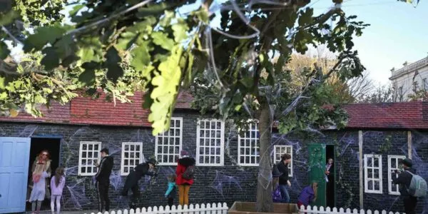 Interactive-Halloween-Themed-Street-Pop-Up