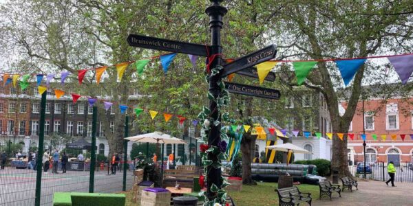 Pallet-Seating-And-Inflatables-For-Festival-Event