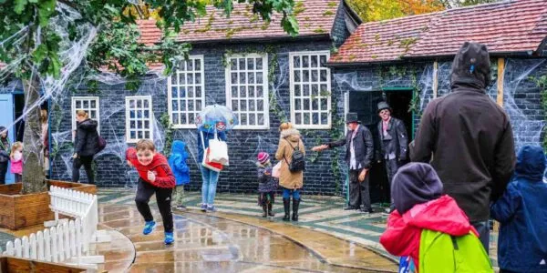 Scare-Maze-Halloween-Themed-Event-Outdoor-Space