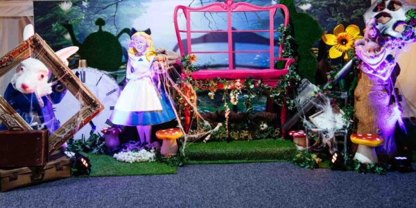Themed-Event-Twisted-Alice