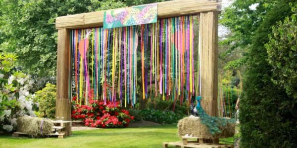 Woodstock-Themed-Festival-Entrance