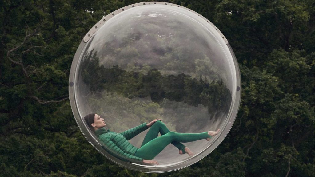 To Launch this fashion brands new clothing line we came up with a whole campaign concept. We supplied videographers, photographers, models and this giant bubble.