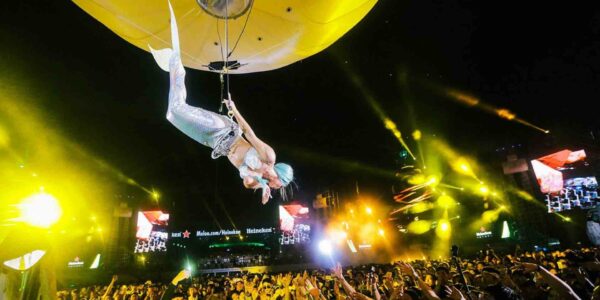 Aerial-Performer-Dressed-As-Mermaid