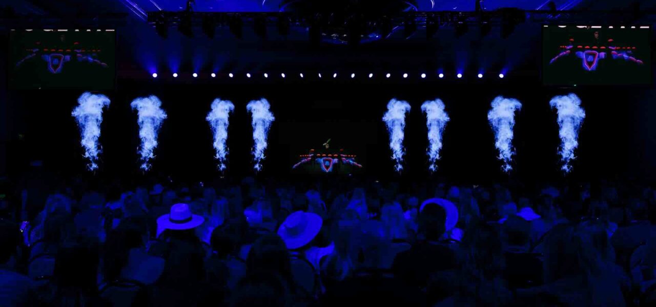 Bespoke-LED-Drummer-Big-Show