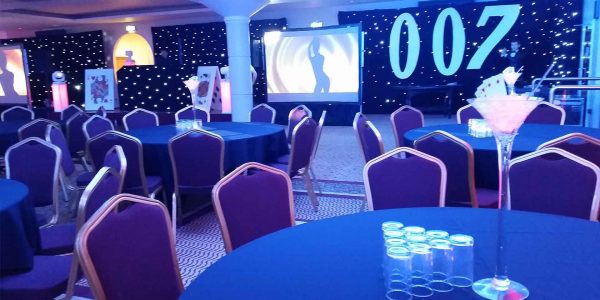 James-Bond-Themed-centre-pieces