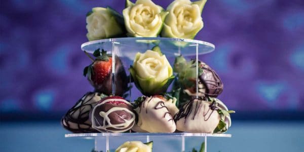 Romantic-Chocolate-Covered-Strawberry-Tower