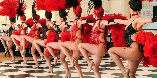 can-can-dancers