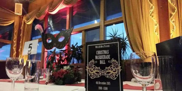 masquerade-ball-venue-dressing