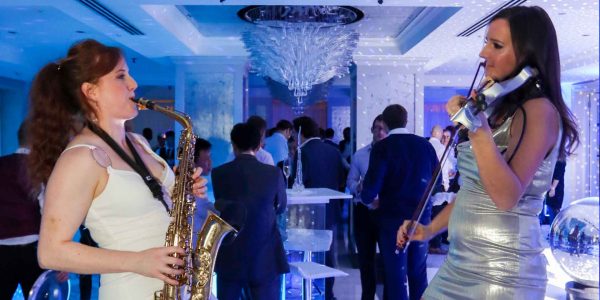 winter-wonderland-musicians