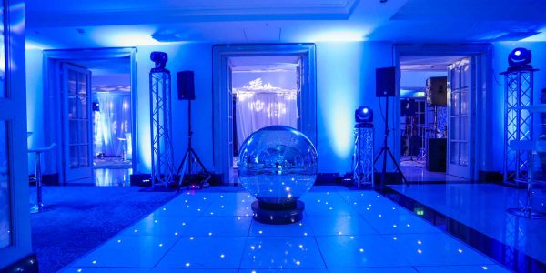 winter-wonderland-themed-venue-transformation